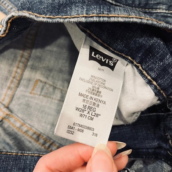 Levi's 541 Athletic Boyfriend Fit High Waist Medium Wash Straight Leg Ankle Crop - Picture 10 of 10